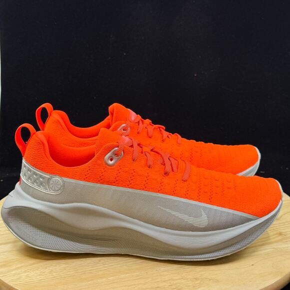 Nike ReactX Infinity Run 4 Mens Size 9.5 Hyper Crimson Light Silver HQ2934 800 - Picture 4 of 8
